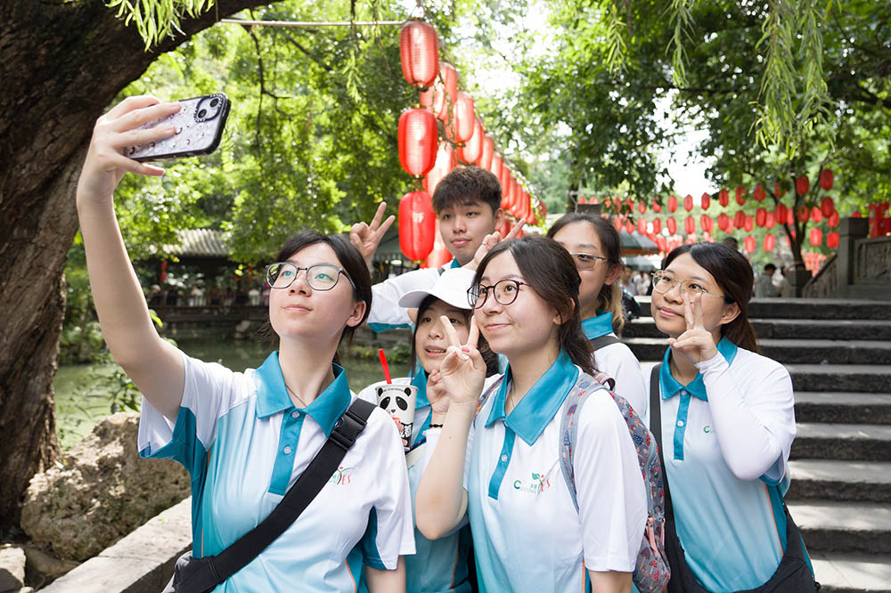 暑期文化考察團 -- 探索成都及臥龍國家級自然保護區-活動花絮43